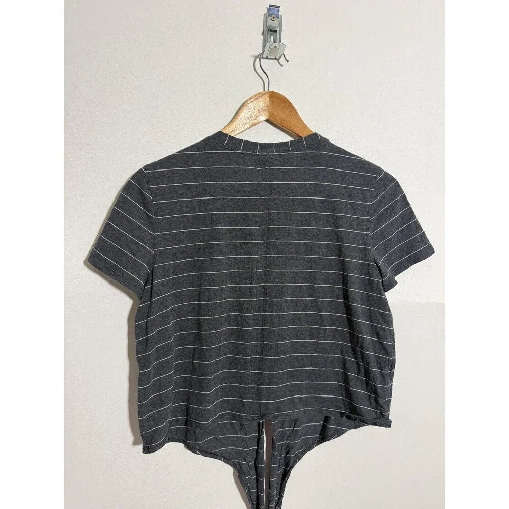 Lululemon Time To Restore T-Shirt Womens 8 Short Sleeve Tie Front Top